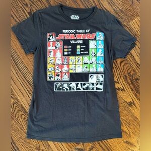 Women’s Star Wars tee shirt table of elements villains size small